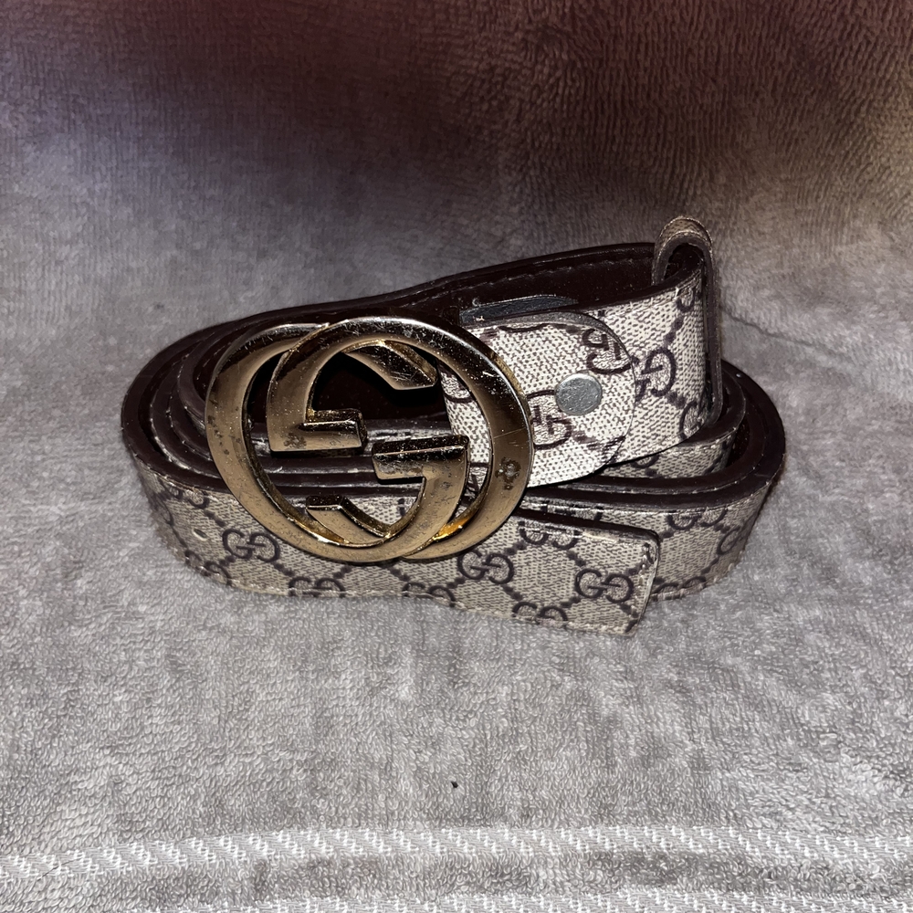 Gucci Beige Monogram Belt with Gold Logo Buckle